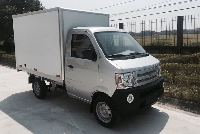 Xe tải thùng kín Composite 770kg - Xe tải Dongben