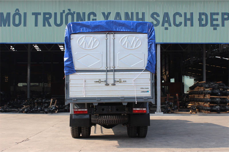 Xe tải Chiến Thắng 9 tấn thùng khung mui Dongfeng